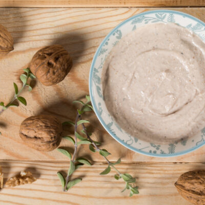 Salsa di noci senza aglio Salsa di Noci senza Aglio